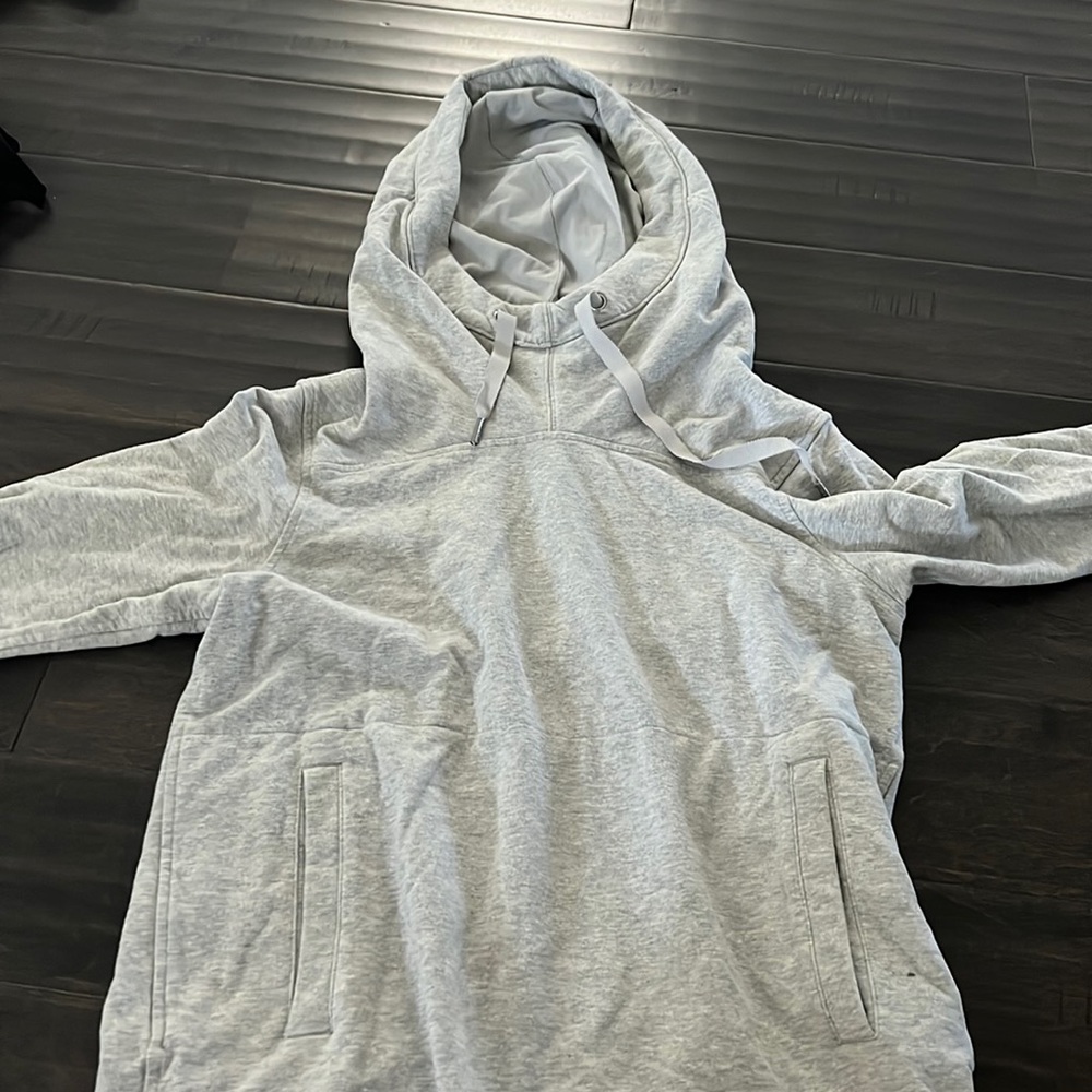 size 4 lululemon light grey sweatshirt